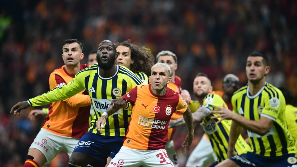 Galatasaray - Fenerbahçe maçı istatistikleri: Galatasaray - Fenerbahçe maçı golleri kim attı?