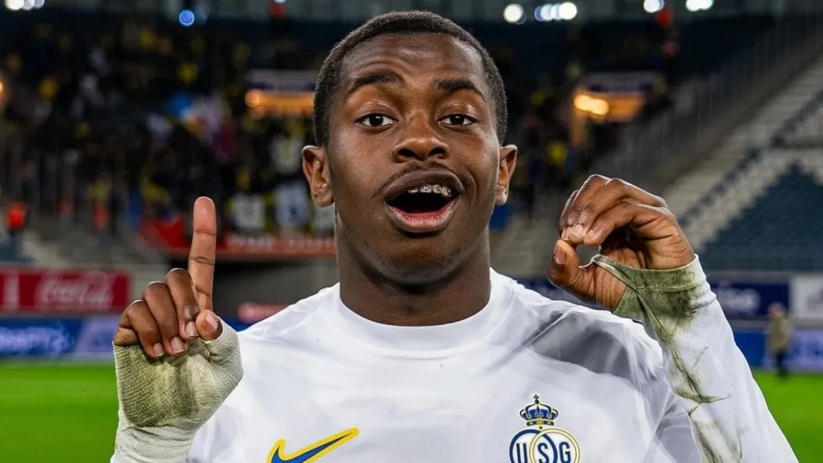 Galatasaray Sunderland'ın süper yıldızı Noah Sadiki için atağa kalktı