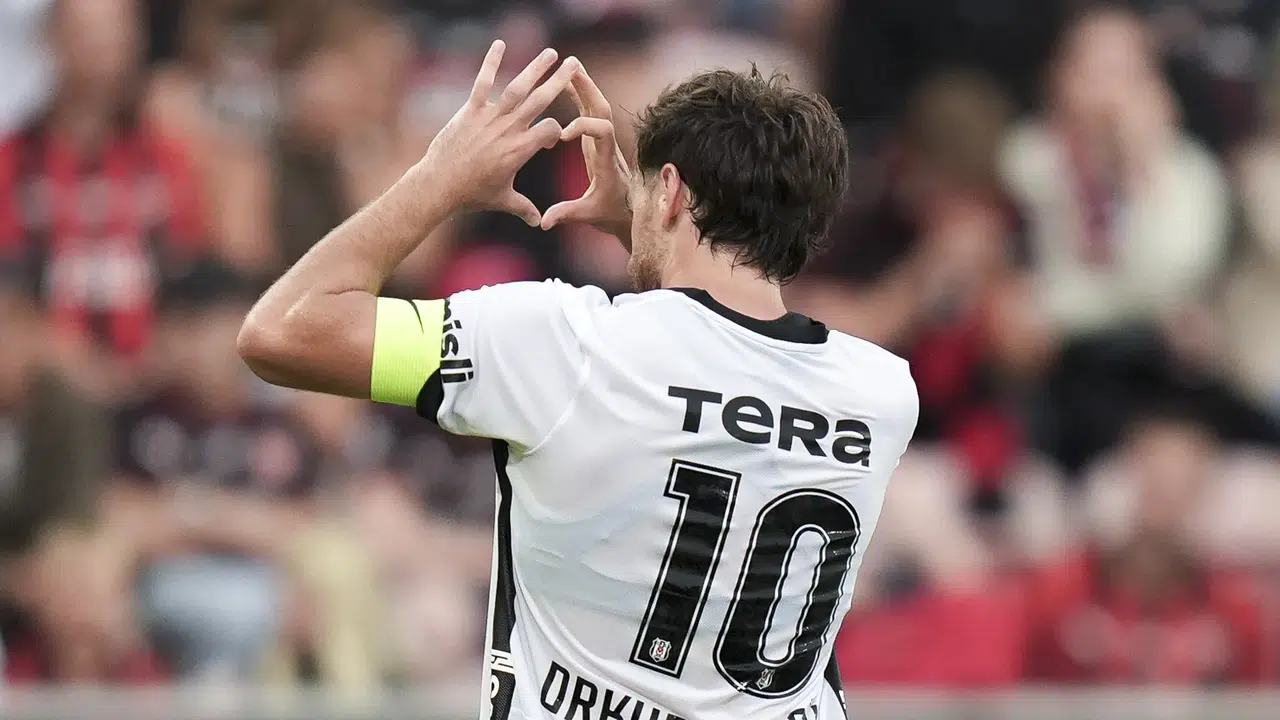 Beşiktaş, Avrupa Ligi’nde turu iki golle aldı