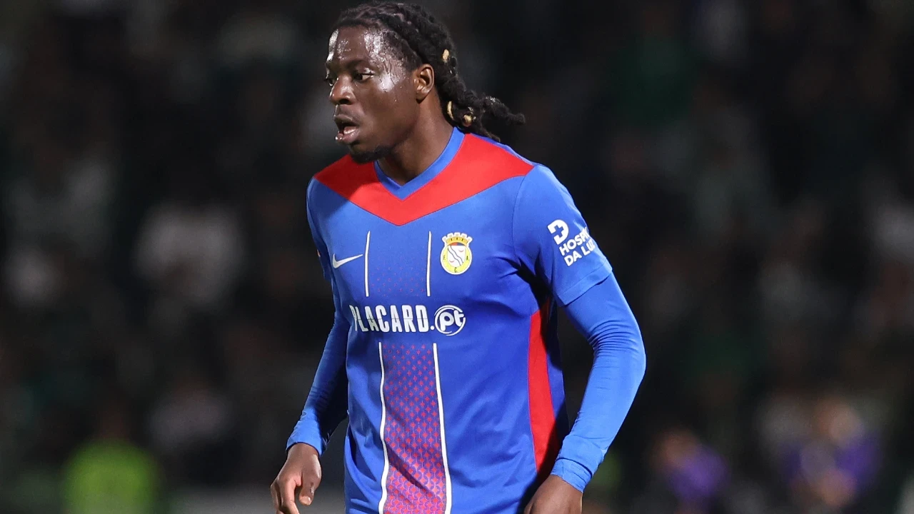 Galatasaray Bastien Meupiyou için görüşmelere başladı