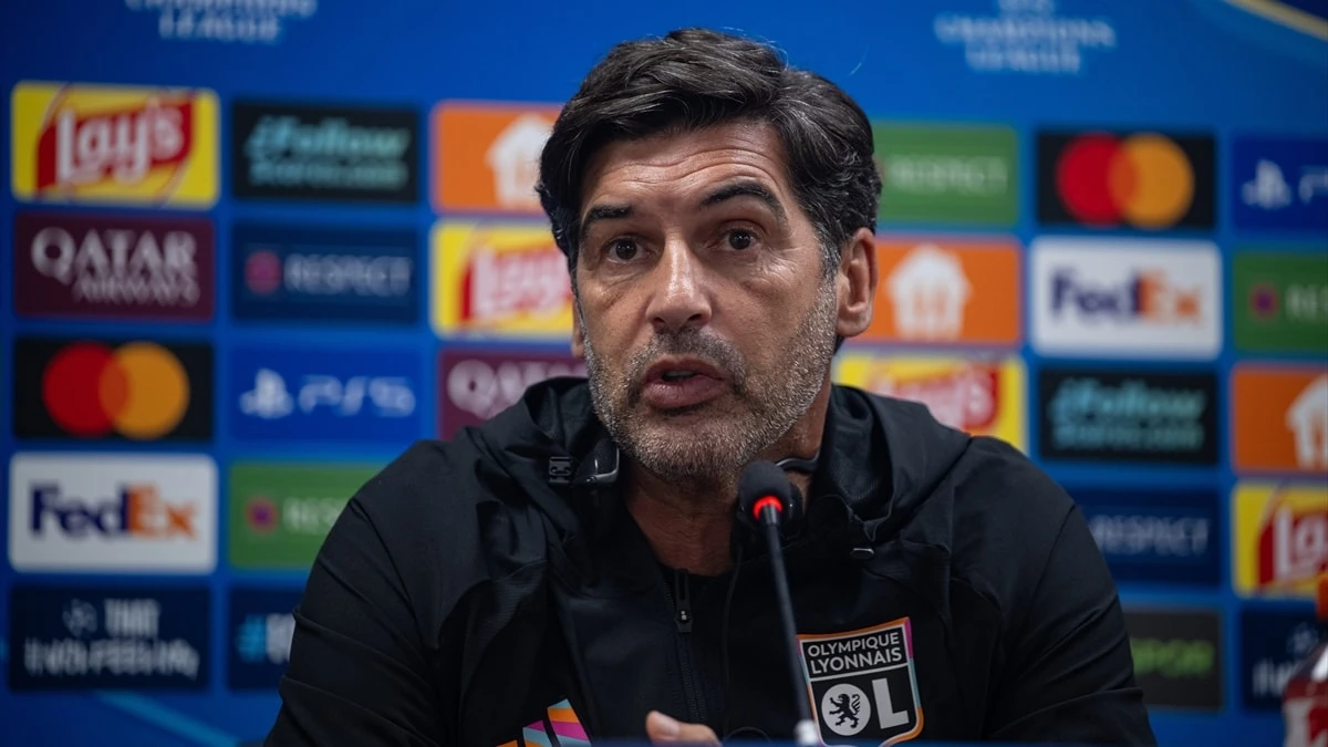 Lyon Teknik Direktörü Fonseca'dan Fenerbahçe'ye övgü: Çok güçlü ve tehlikeli bir takım