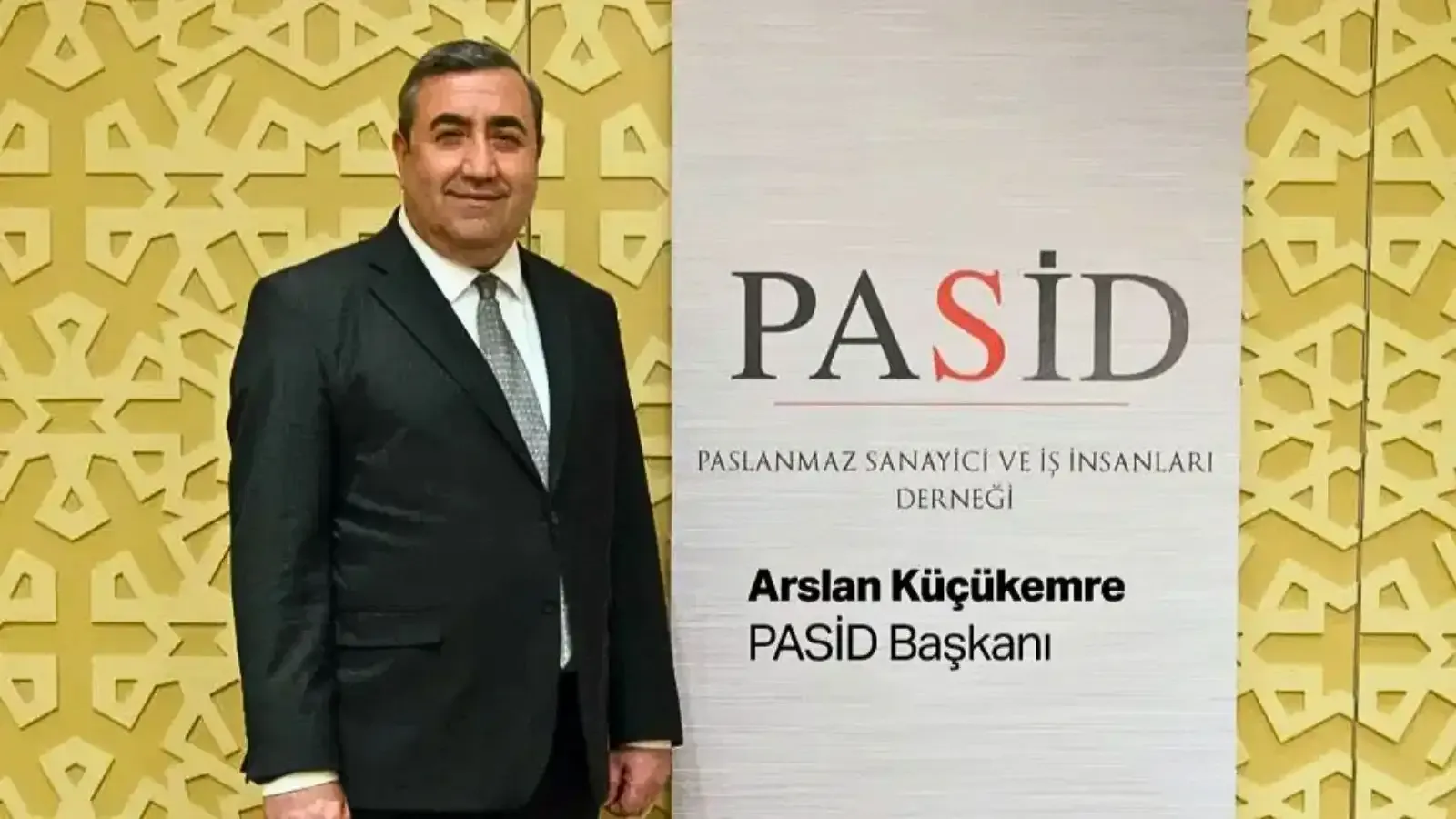 Sivaslı İş İnsanı Arslan Küçükemre Beşiktaş Yönetiminde! Adalı’nın Listesinde Yer Aldı!