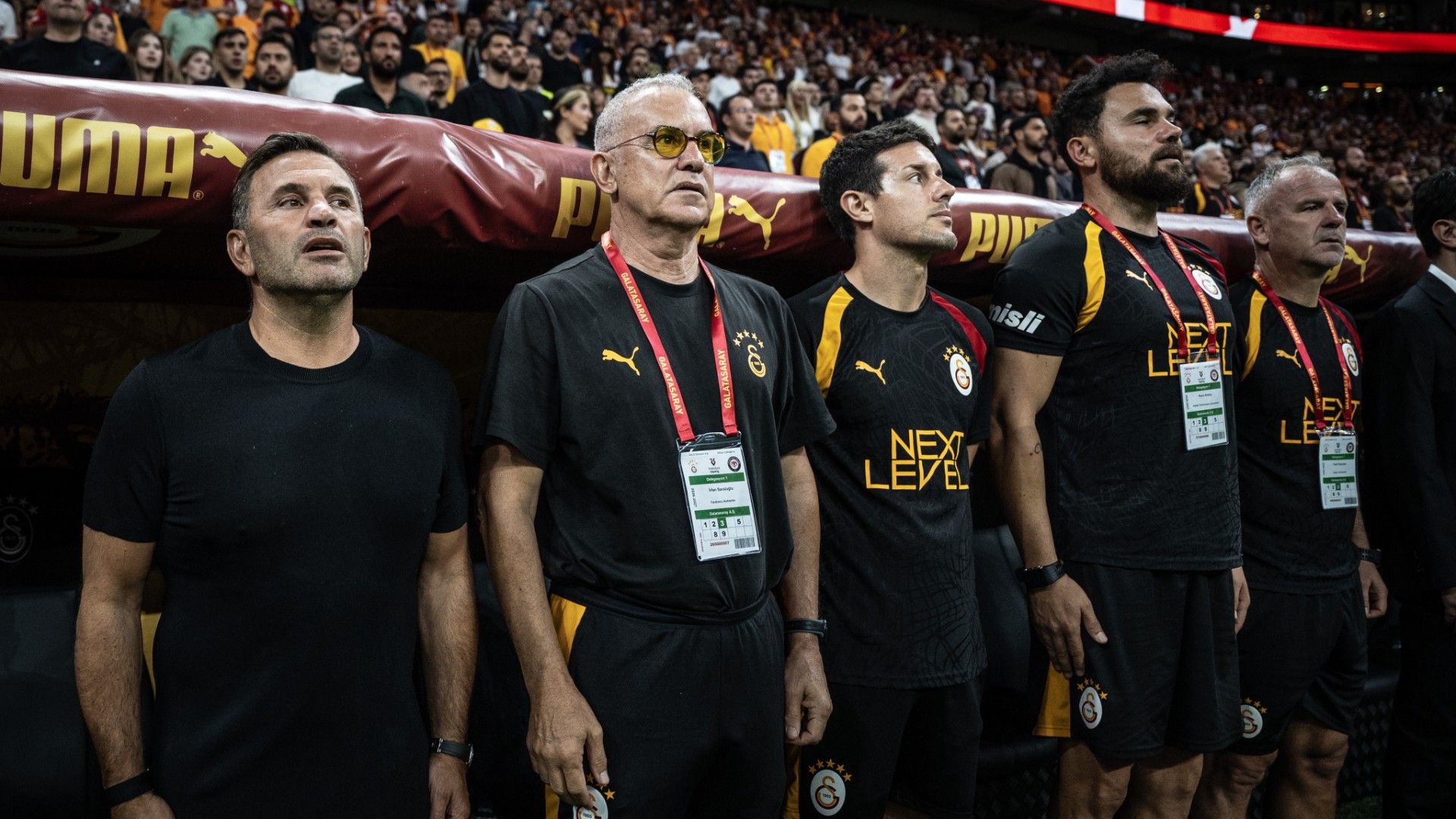 TFF’ye maç sabahı bildirilmişlerdi! Galatasaray yönetimiyle teknik heyet arasında zam krizi