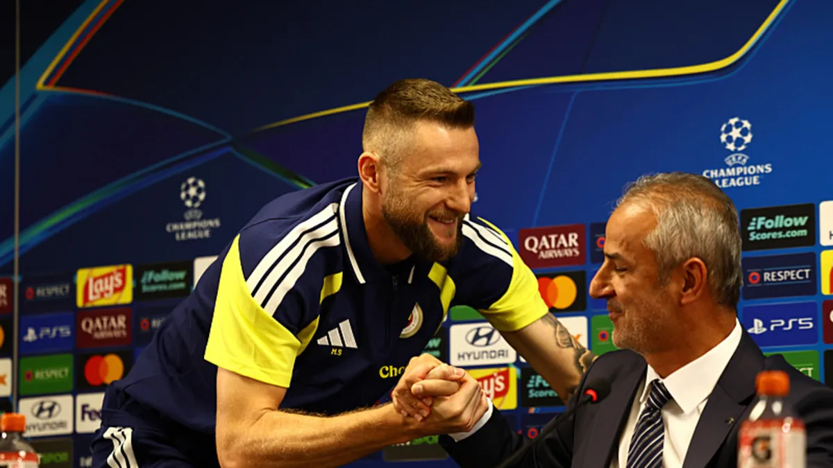 Fenerbahçe'de flaş toplantıda neler konuşuldu? Futbolculardan İsmail Kartal'a mesaj... - Galeri - Trend Spor