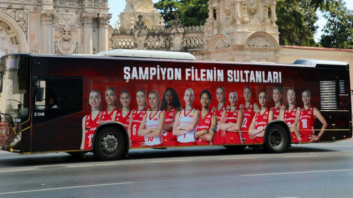 İETT’den Filenin Sultanları’na Özel Tasarım