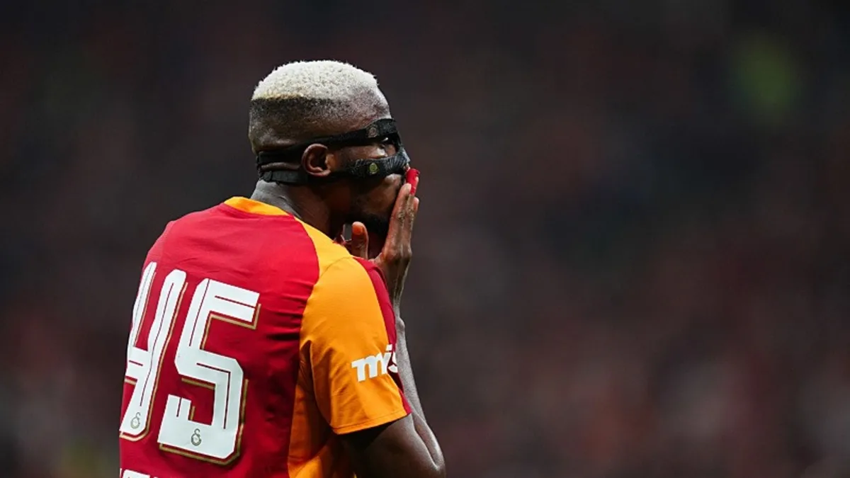 Osimhen'den Fenerbahçe maçı açıklaması: Kulüpte olduğum sürece her şeyimi vereceğim