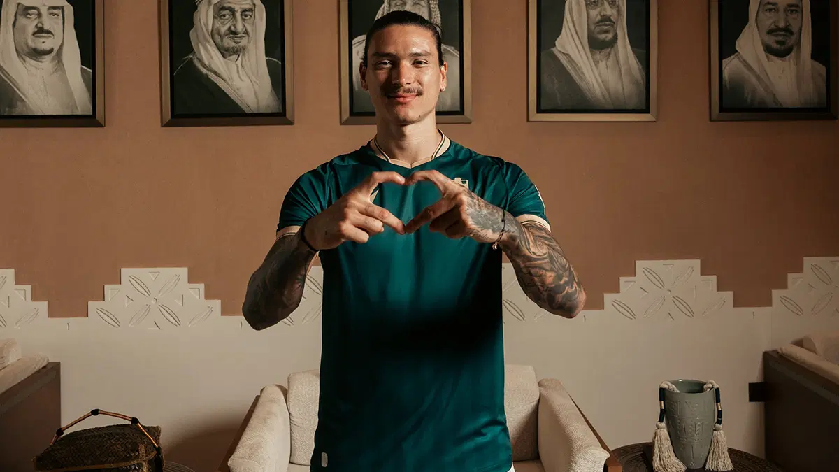 Trabzonspor'un istediği Darwin Nunez'in transferi resmen duyuruldu