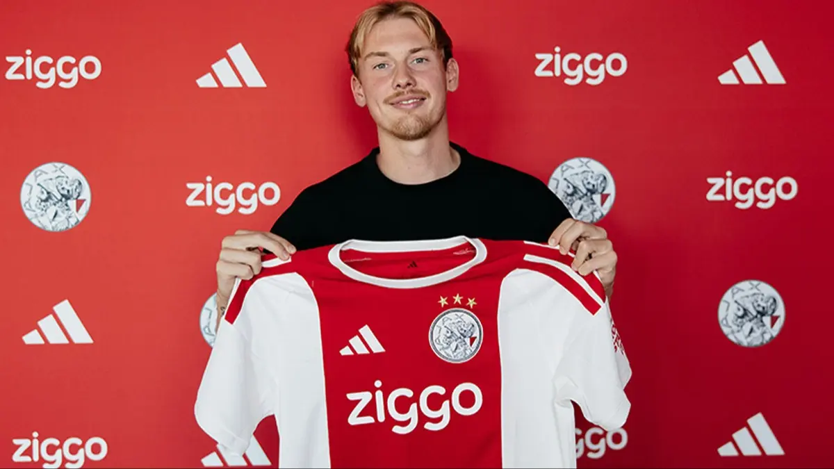 Galatasaray'ın gündemindeydi... Julian Brandt, resmen Ajax'ta