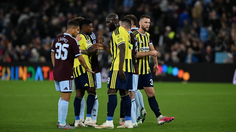 Fenerbahçe’nin Aston Villa yenilgisi dünya basınında gündem oldu: Çok sert ifadeler var