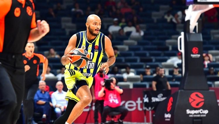 Fenerbahçe Tarfin Üçüncülük Maçında Dubai’yi Mağlup Etti