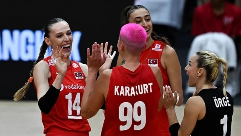 Ebrar neden milli takımda yok? Ebrar Karakurt neden oynamıyor?