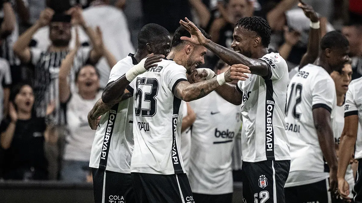 CANLI İZLE | Beşiktaş - Kocaelispor (Süper Lig)