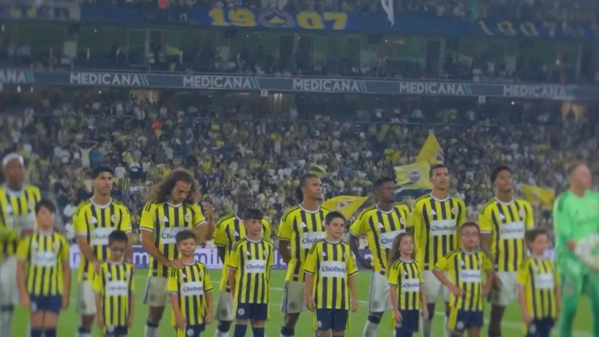 Fenerbahçe’den Lyon maçı öncesi dikkat çeken paylaşım
