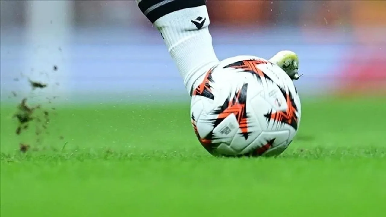 Çipli Top Nedir? Çipli Top Sistemi Nasıl Çalışıyor? Süper Lig'de Hakem Kararlarını Nasıl Değiştirecek?