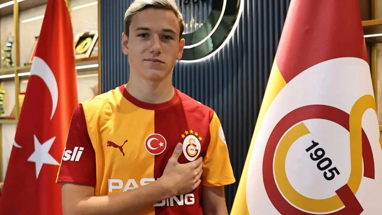 Galatasaray, Aleksey Batrakov transferini resmen açıkladı