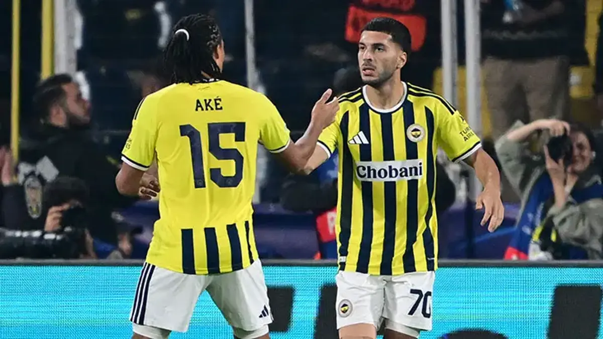 Fenerbahçe'de sakatlık! Yıldız oyuncu Slavia Prag maçına devam edemedi