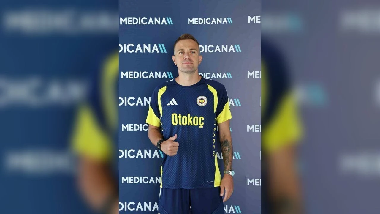 Fenerbahçe'den Mert Günok açıklaması: Gençlerbirliği maçında kadroda yok