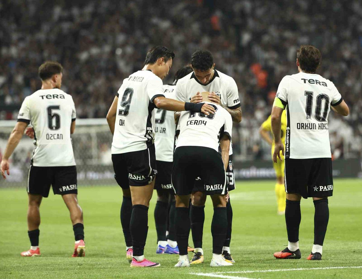 Beşiktaş, Süper Lig'e Eyüpspor maçıyla başlıyor