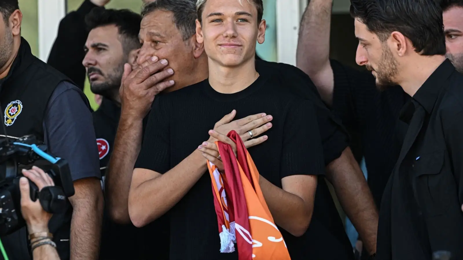 Batrakov’un Galatasaray’a transferi Rusya’da rekorlar arasına girdi