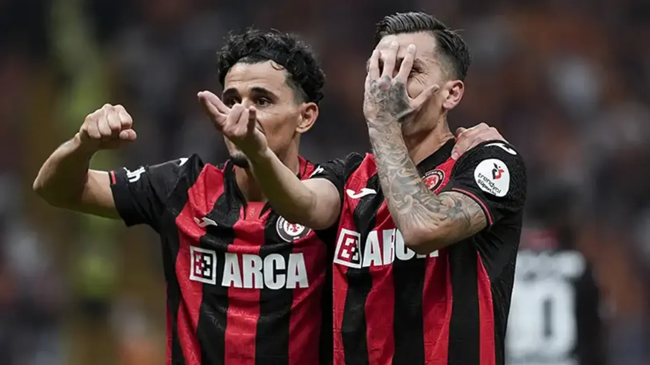 Süper Lig başladı: Çorumspor, Galatasaray'a kök söktürdü!