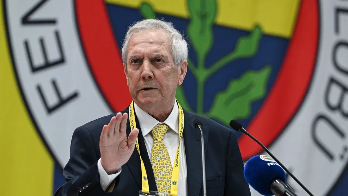 Aziz Yıldırım Duyurdu: Chris Van Puyvelde Fenerbahçe’ye Geliyor