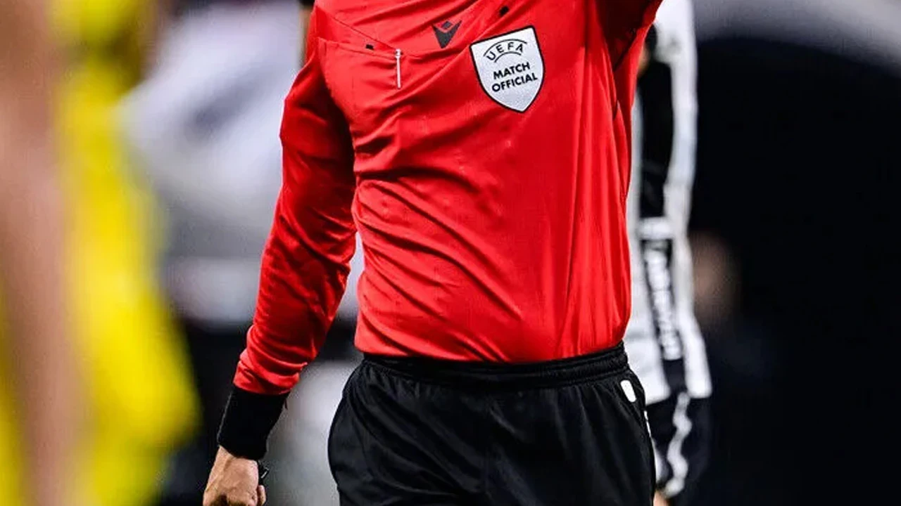 Fenerbahçe-Lyon maçını yönetecek hakem belli oldu