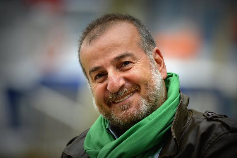 MİLLİ TAKIM ELENDİ, KOLTUKLAR TUR ATLADI... FUTBOLDA TOP YUVARLAK, BİZDE KOLTUK KÖŞELİ!