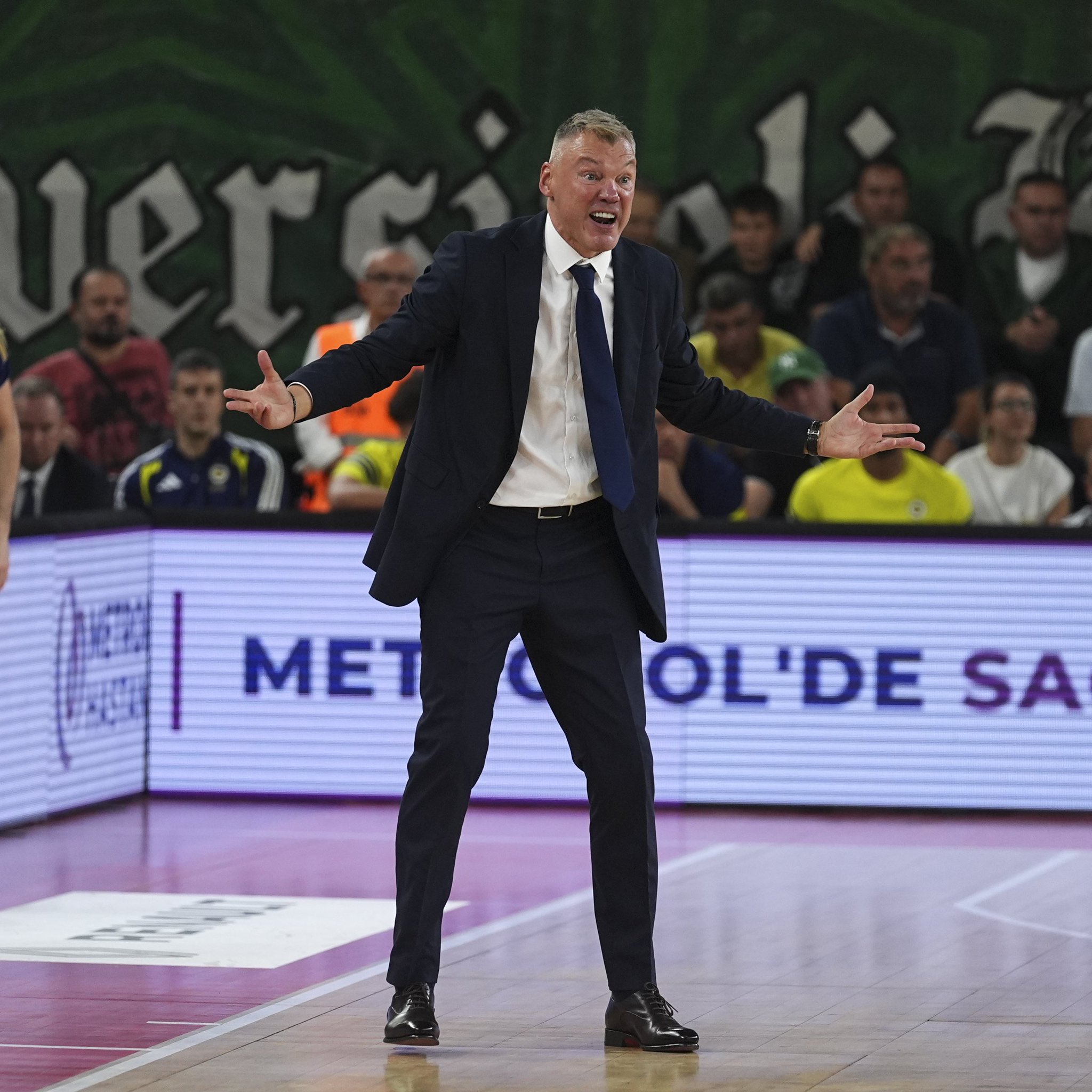 Jasikevicius: İlk yarıda oynadığımız oyun kabul edilemez
