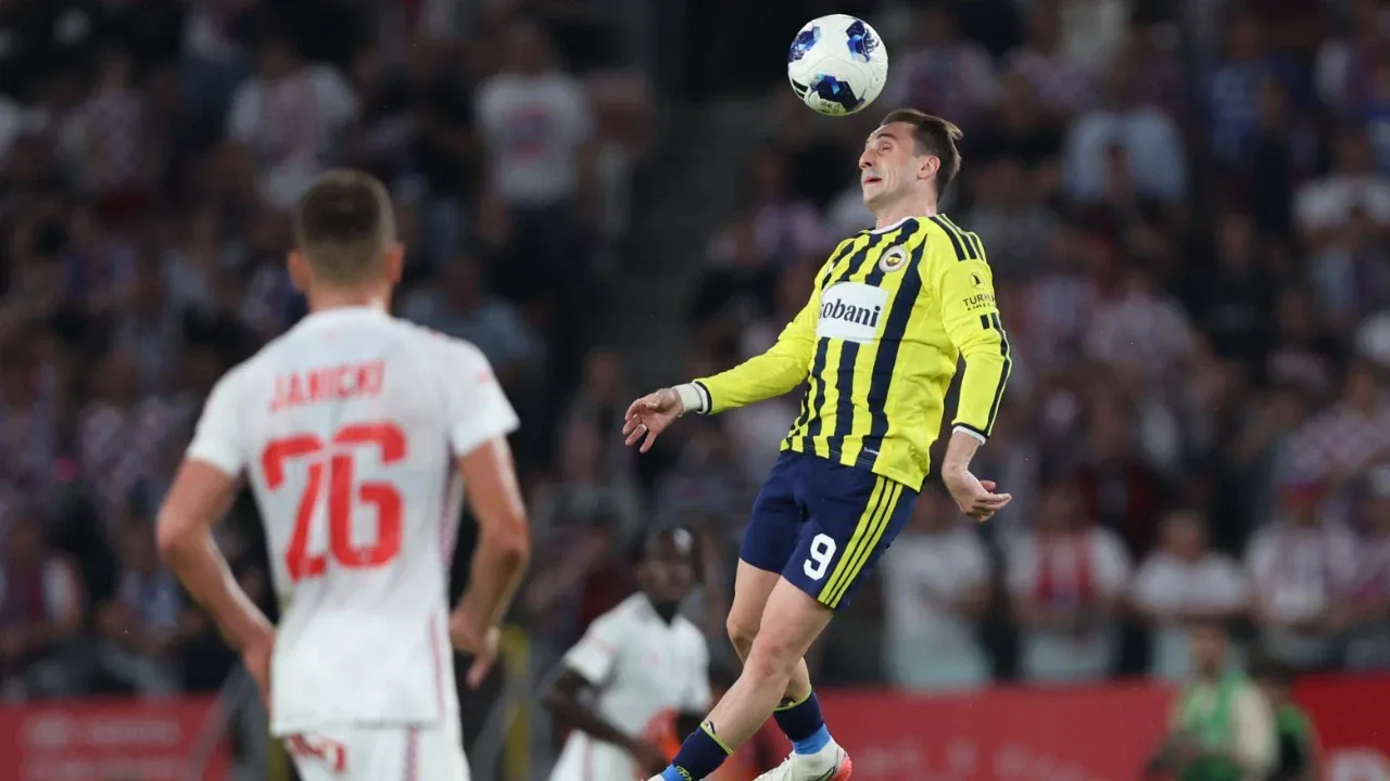 Fenerbahçe Şampiyonlar Ligi'nde Tur Atladı, Filenin Efeleri'ne VNL Vedası