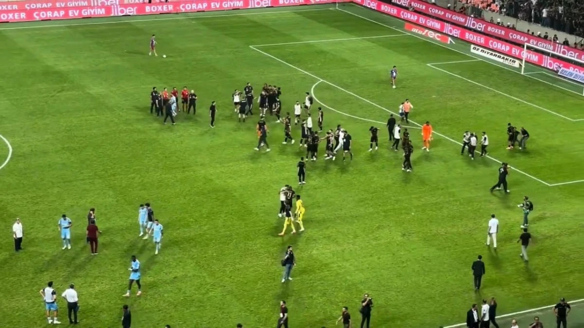 Amedspor'dan Trabzonspor galibiyeti sonrası gönderme
