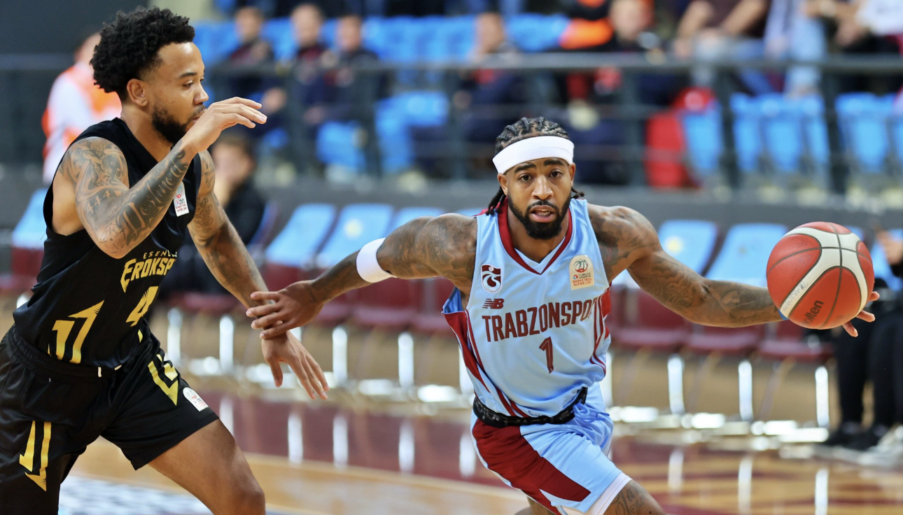 Esenler Erokspor’dan Trabzonspor deplasmanında 20 sayılık geri dönüş