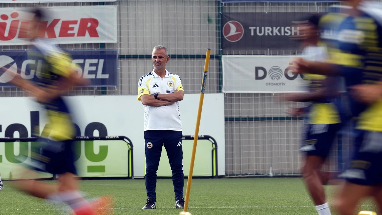 Fenerbahçe'de ayrılık kararı: İsmail Kartal 3 ismin biletini kesti