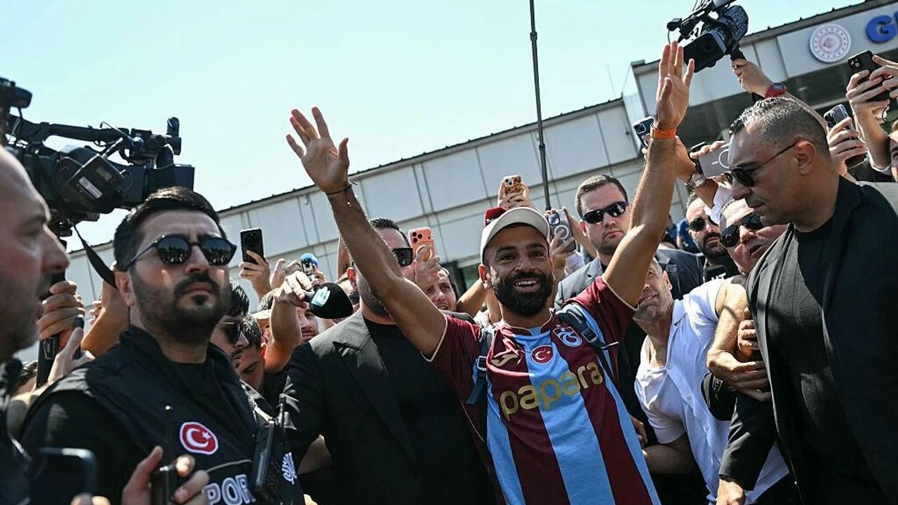 Trabzonspor’da Salah gecesi! Galatasaray derbisinde 3 gol, 1 asist