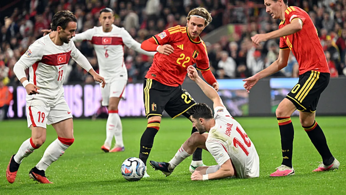 Belçika-Türkiye maçının ardından Montella'ya sert eleştiriler!