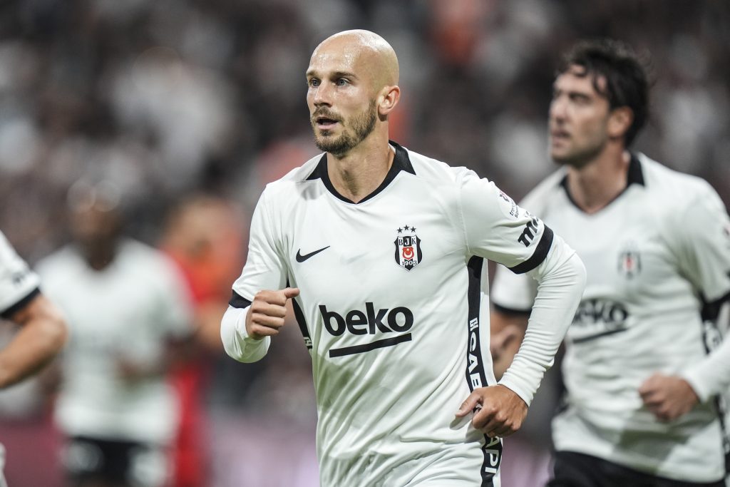 Beşiktaş, Çorum’u rahat geçti! Yarım düzine attı