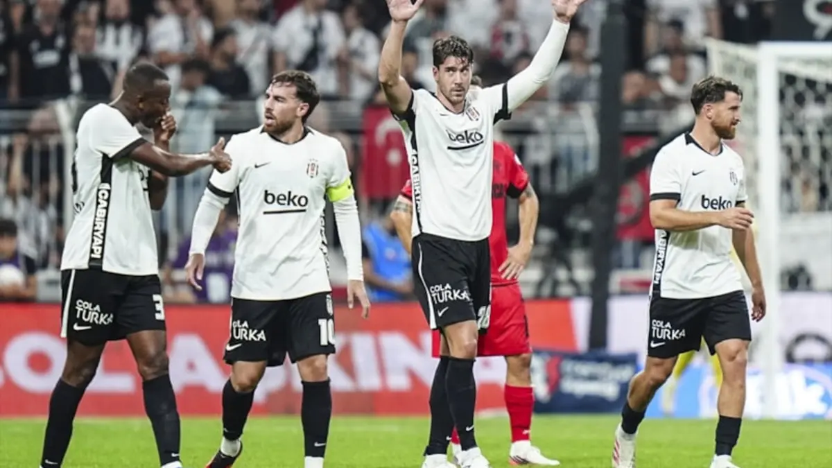 VLAHOVIC GELDİ, BEŞİKTAŞ NEFES ALDI! - TREND