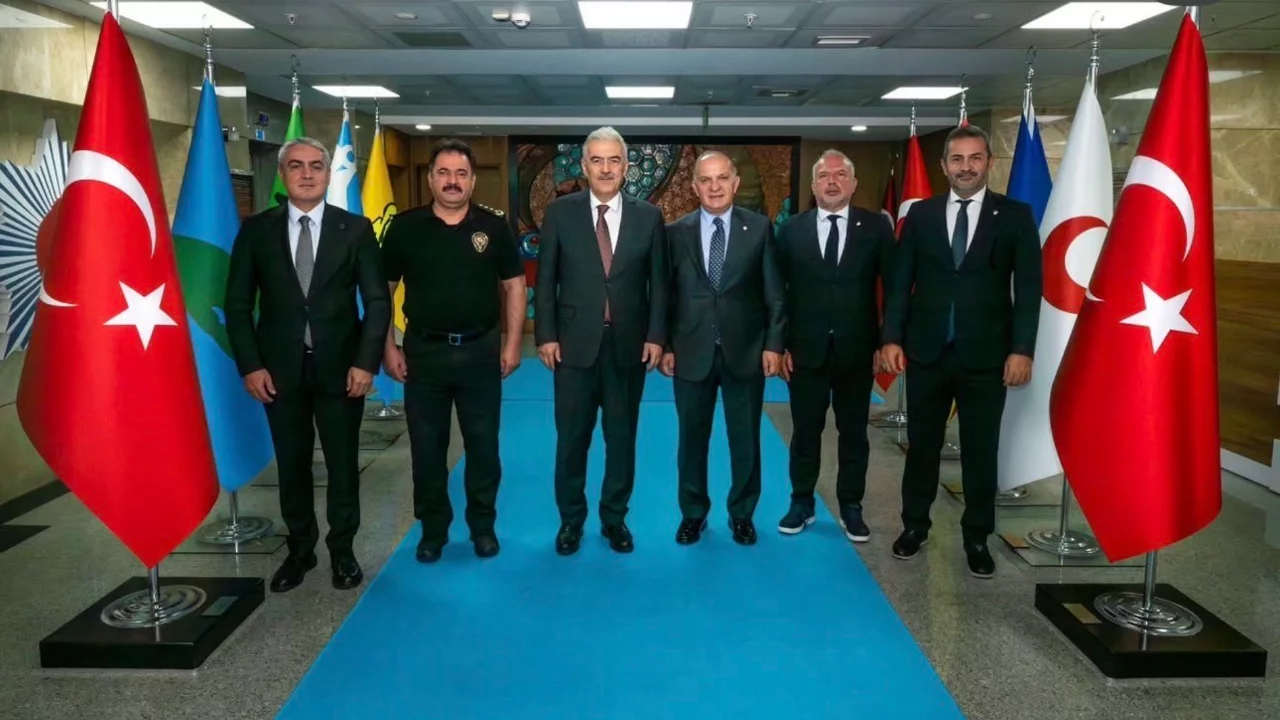 Bursa’da milli maç öncesi hareketlilik! Türkiye-İtalya maçı için düğmeye basıldı