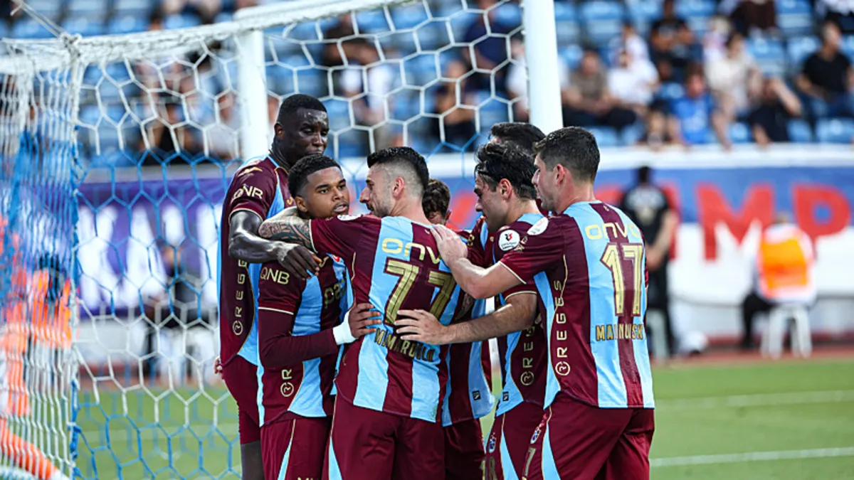 CANLI | Trabzonspor-Ferençvaroş maçı! Fırtına, Avrupa perdesini ATV'de açıyor...