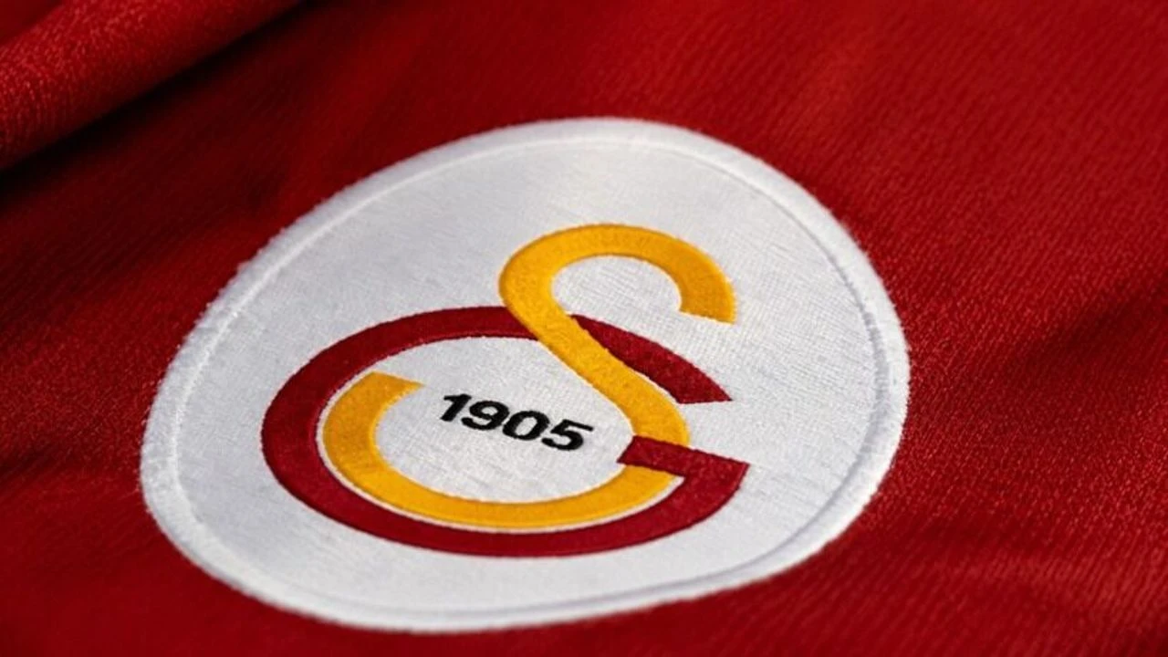 Galatasaray yeni transferini resmen açıkladı! İşte Galatasaray'ın kadrosuna kattığı son yıldız