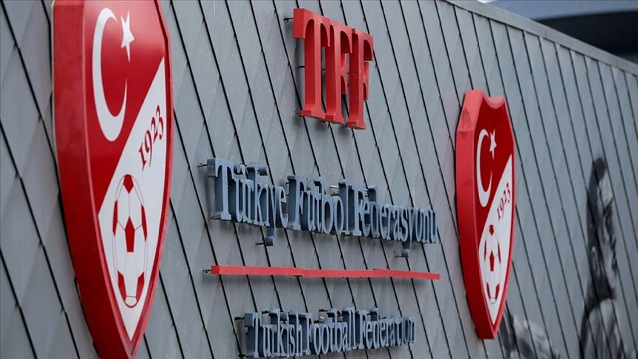 TFF Kulüp Lisans Kurulu Puan Silme Cezası Alan Kulüpleri Açıkladı