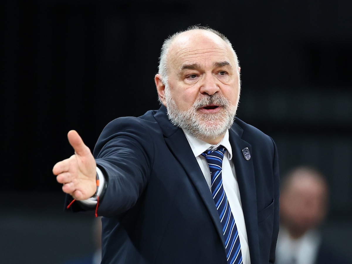 Anadolu Efes sezona Mehmet Baturalp Turnuvası’yla başlıyor