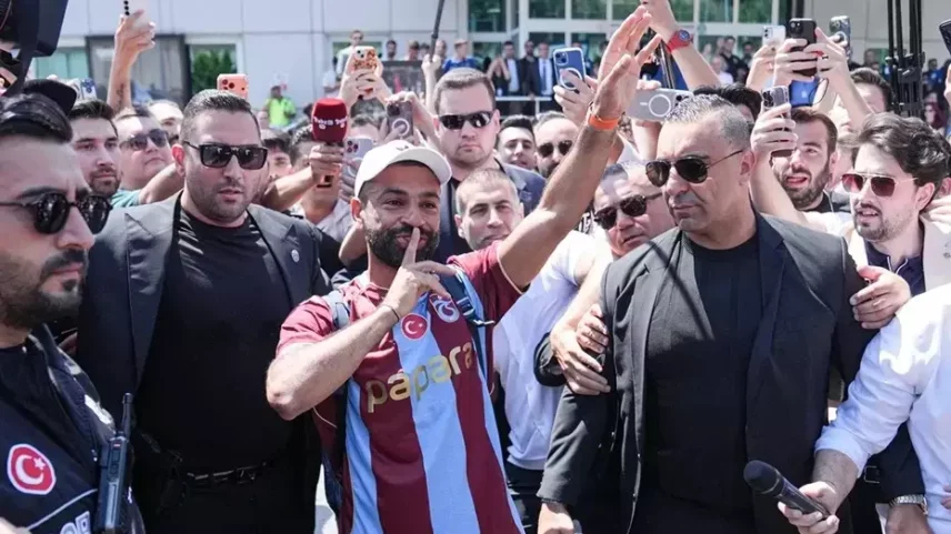 Trabzonspor’da Mohamed Salah Çılgınlığı! 3 Günde Kasaya Giren Para Dudak Uçuklattı