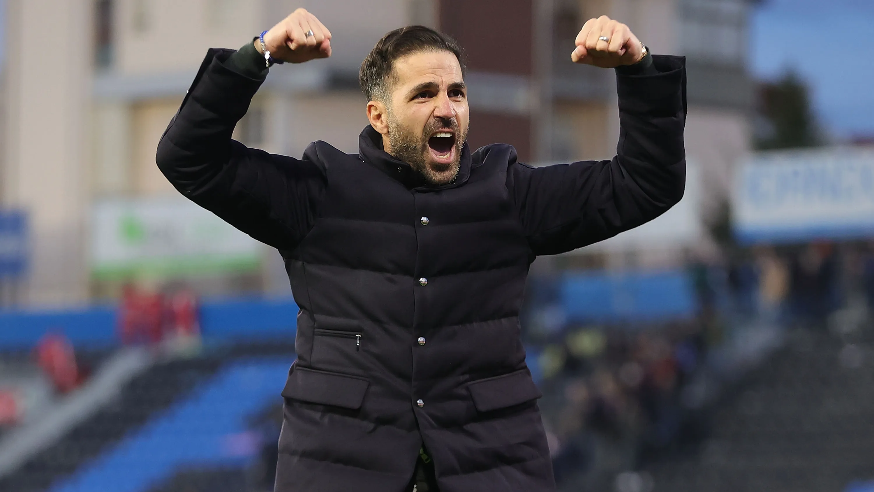 Cesc Fabregas, Şampiyonlar Ligi'ndeki ilk maçı yaklaşırken Genoa karşısında alınan acımasız 4-1'lik geri dönüş galibiyetinin ardından Como'nun…