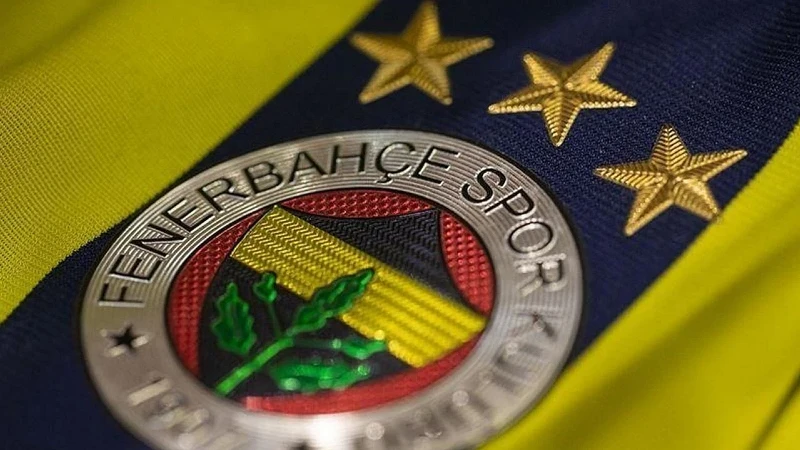 Yıldız oyuncudan Fenerbahçe’ye kötü haber: 70 milyon euro teklif edildi