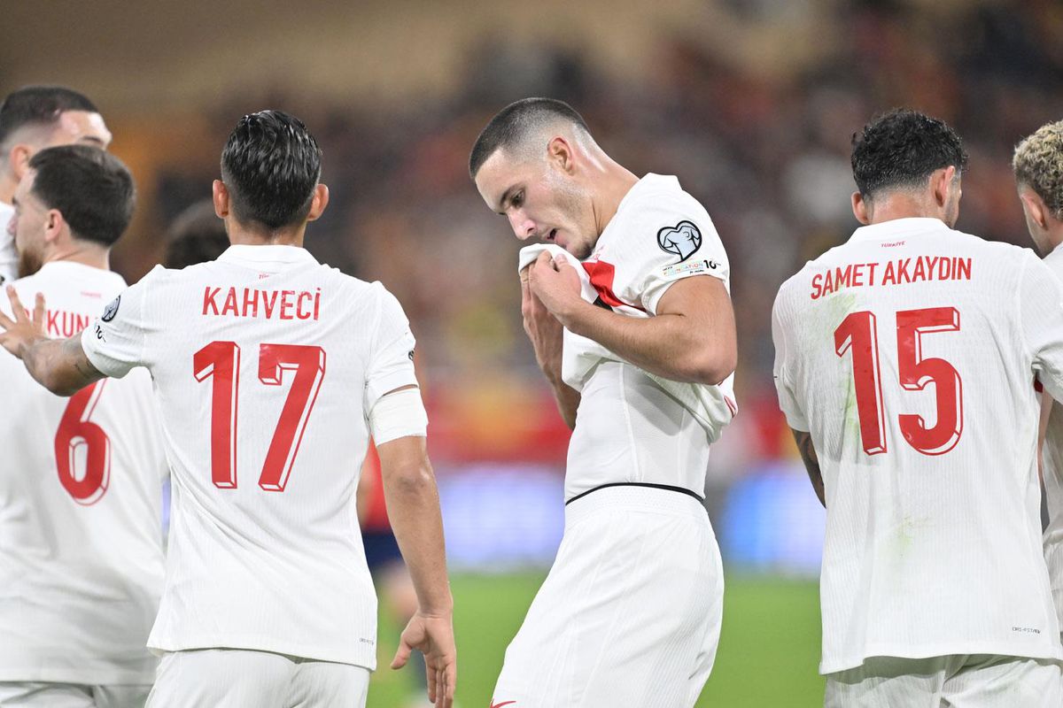 Milli futbolcu Deniz Gül'ün evi soyuldu! Zarar çok büyük