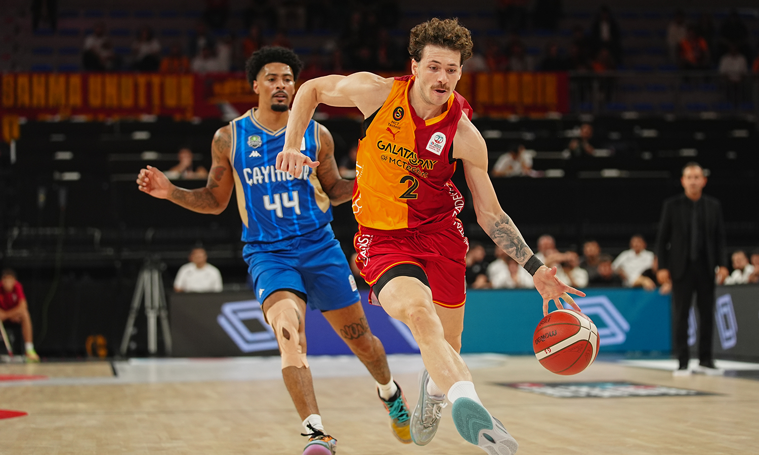 Galatasaray MCT Technic fırtına gibi başladı