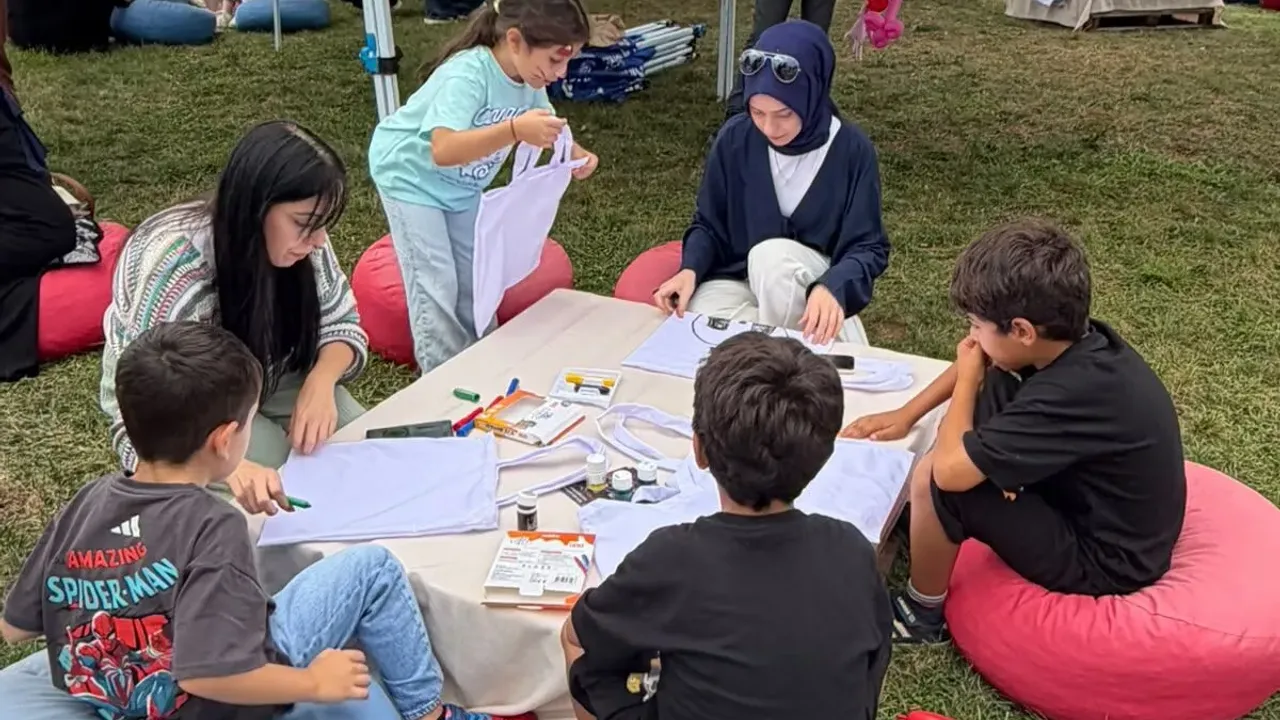 Ganita Sahili’nde Gençler İçin Renkli Etkinlik