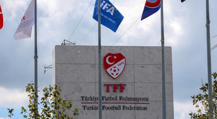 TFF den Şampiyonlar Ligi nde turlayan Fenerbahçe ye tebrik