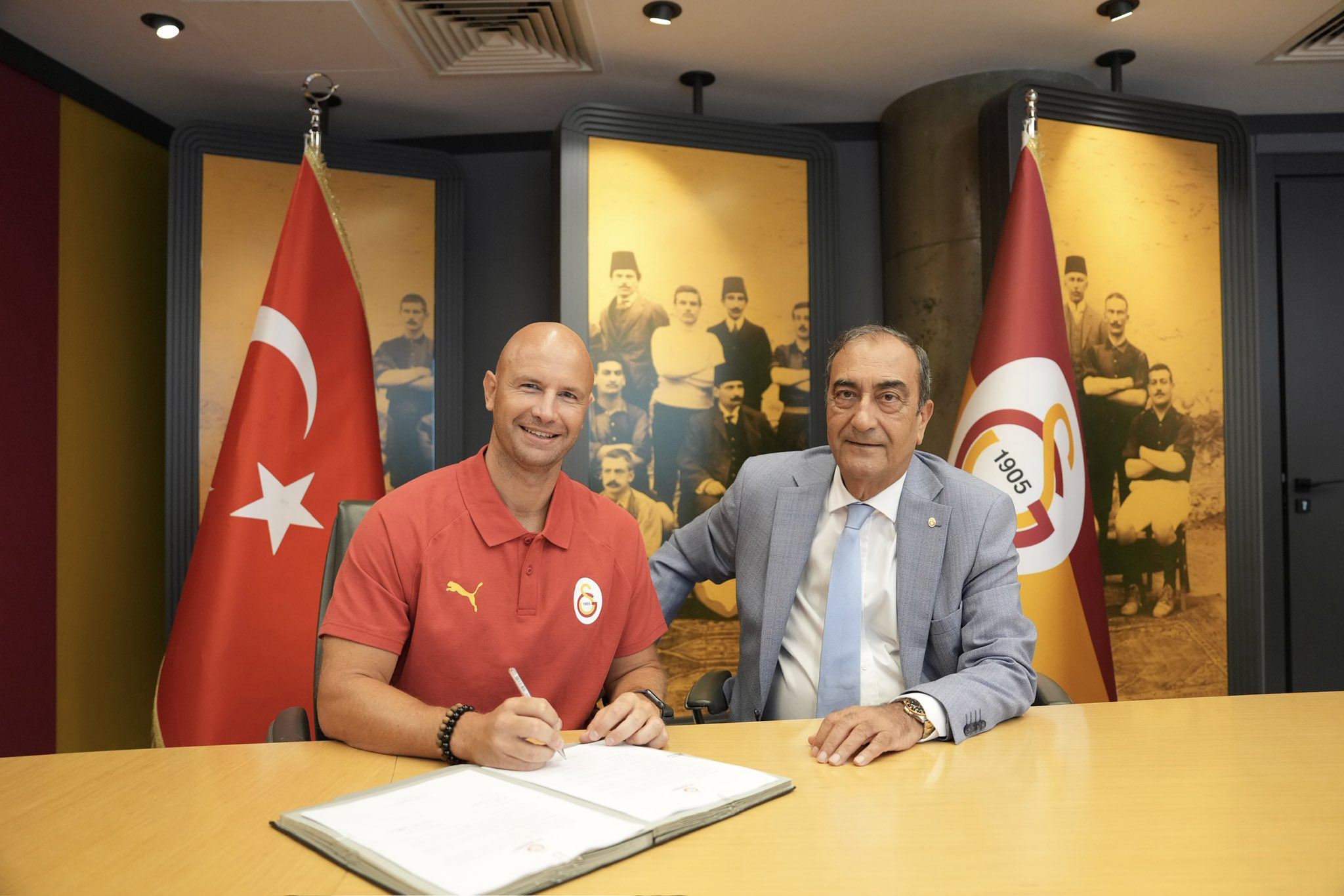 Galatasaray Kadın Basketbol Takımı’nda Frédéric Dusart dönemi