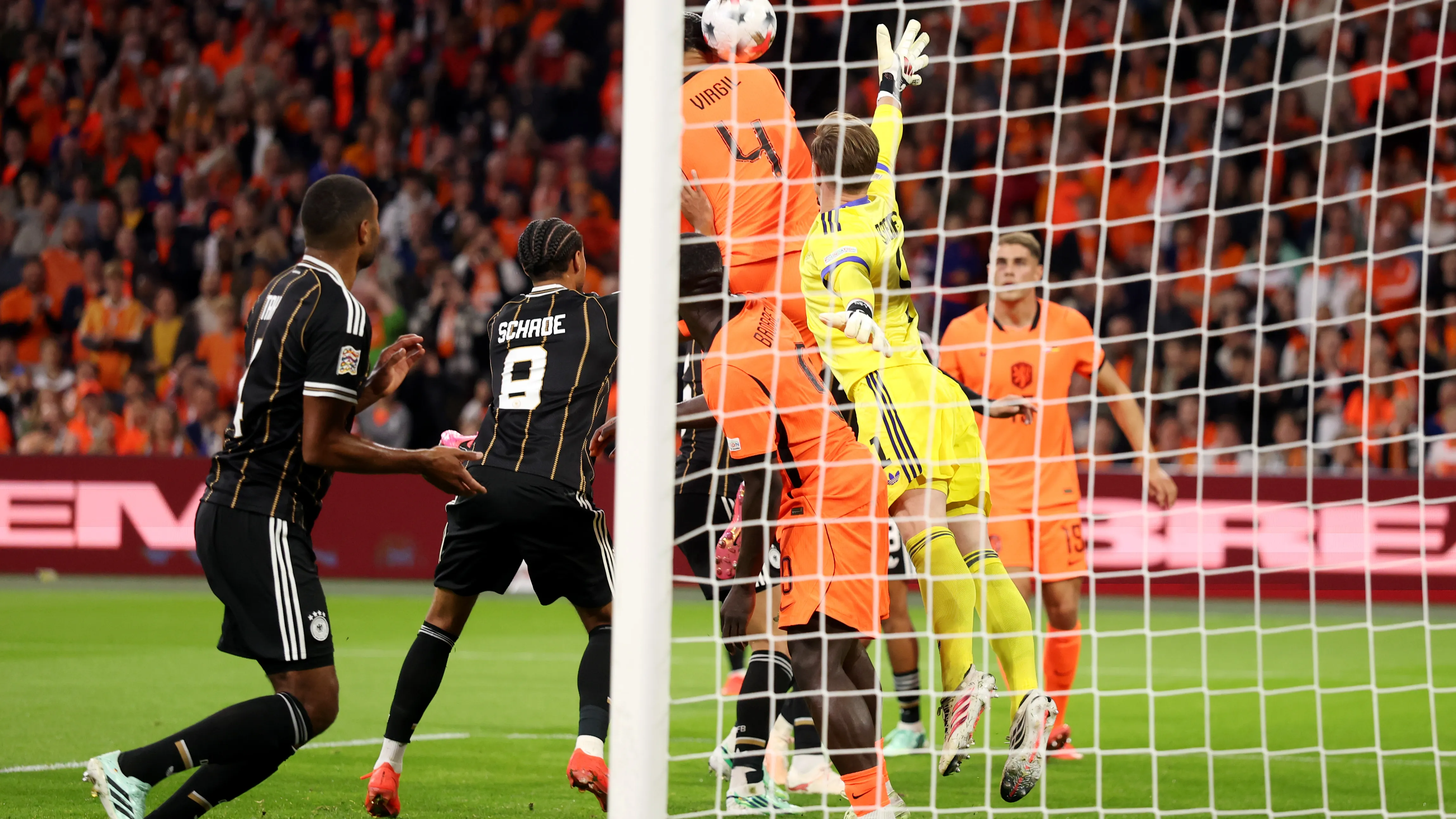 Video teknolojisi, Xavi döneminin ilk golünü Hollanda'dan mahrum etti